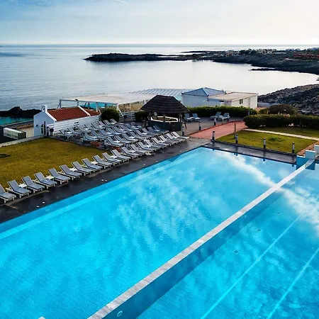 Isla Brown Chania Resort, Curio Collection By Hilton Station touristique