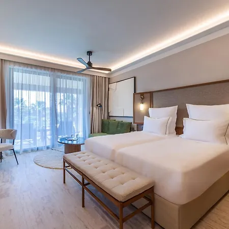리조트 Isla Brown Chania Resort, Curio Collection By Hilton Stavrós
