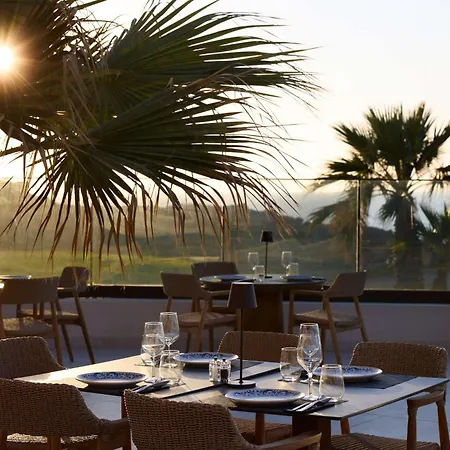 리조트 Isla Brown Chania Resort, Curio Collection By Hilton Stavrós