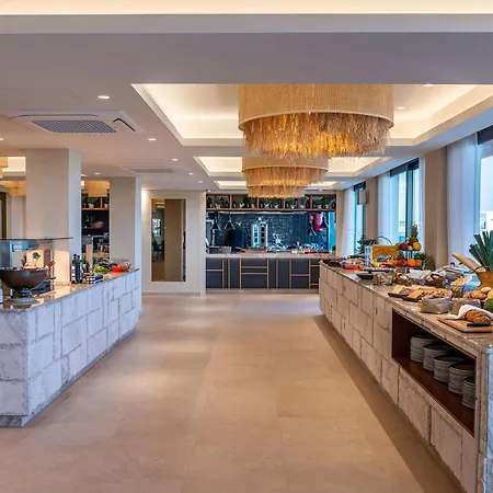 Isla Brown Chania Resort, Curio Collection By Hilton 5* Stavrós